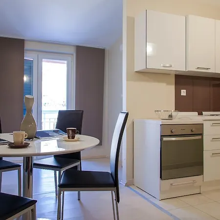 Apartments Toni Omis Room photo
