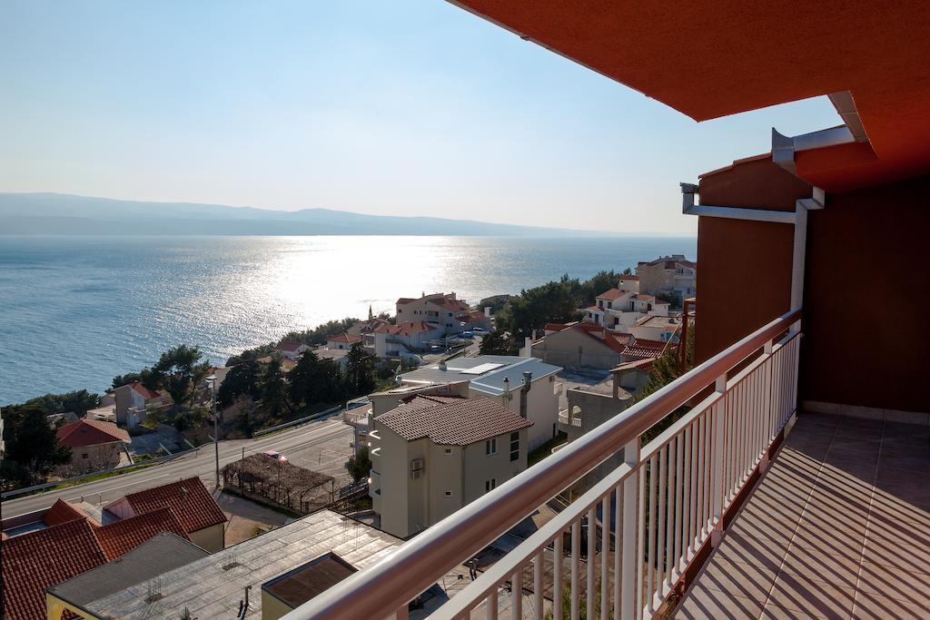 Apartment Toni Omis